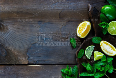 酸橙，柠檬和薄荷