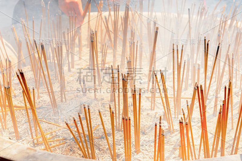 在真正的少林寺(少林寺)蜡烛，一个禅宗佛教寺庙。联合国教科文组织世界遗产