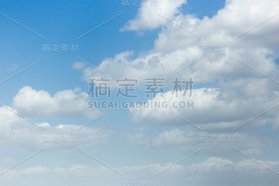蓝天上美丽的云朵