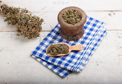 干牛至叶草
