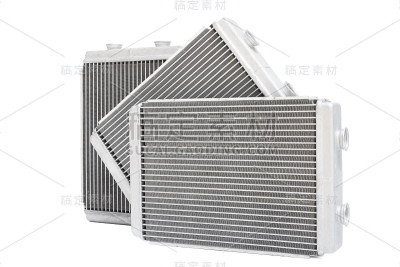 汽车散热器加热器。内燃机备用冷却系统