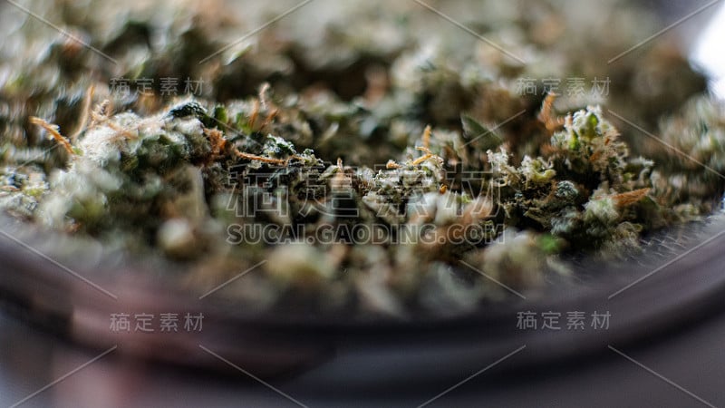 大麻花蕾旋转金属研磨机