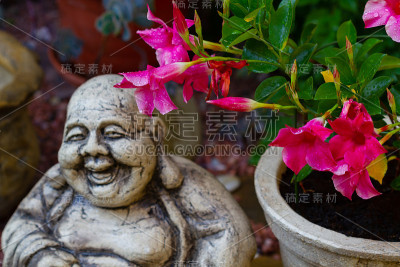酒店还是笑佛