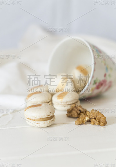 未曾和马卡龙