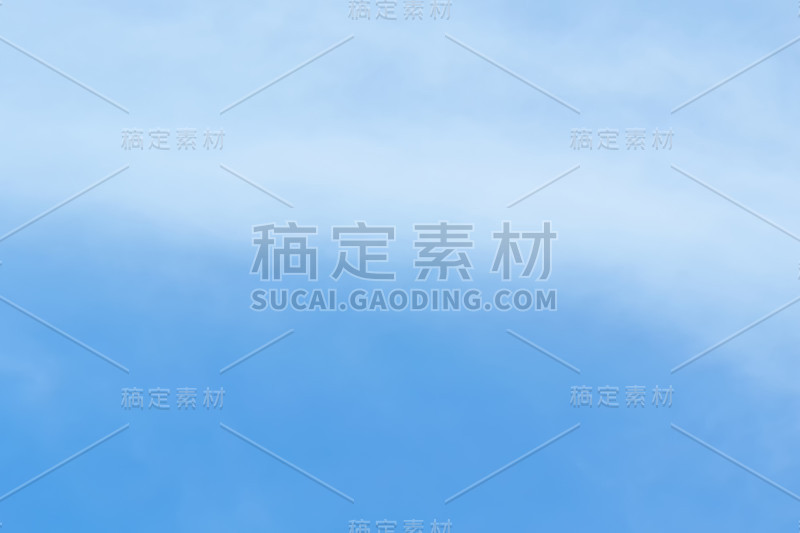 多云的天空;没有空气;没有气氛;良好的氛围