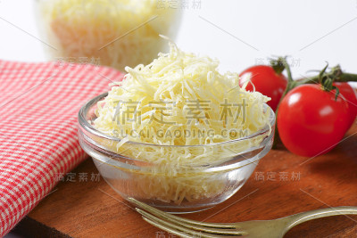 新鲜碎辣根
