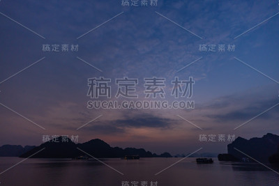 越南下龙湾的日落