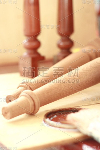 模糊的背景是做一张木桌