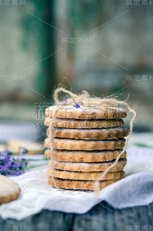 酥饼貂