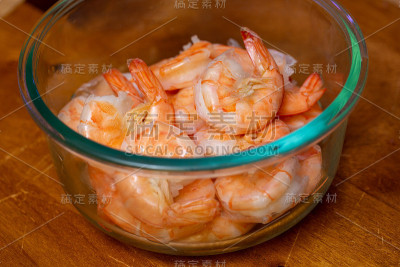 一碗清蒸虾