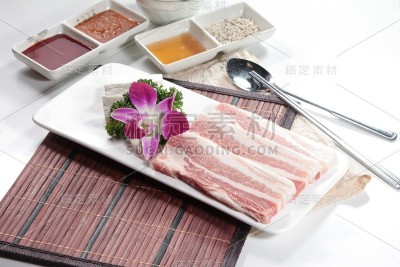 生猪肉或火腿
