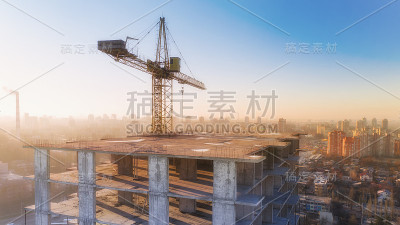 建筑多层砖房，俯视。