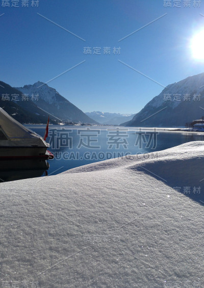 冬天在阿琴湖