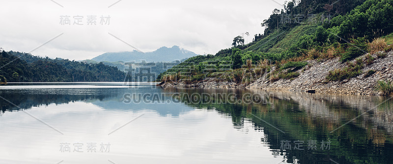 越南湖的全景