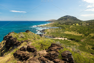 夏威夷瓦胡岛，马卡普乌点小径，朝向科科火山口