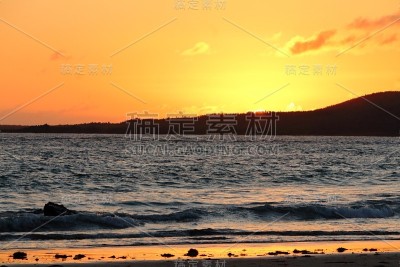 岛上的日落