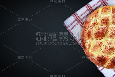 新鲜的皮塔饼