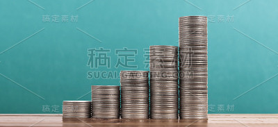 图股票市场。成堆的硬币