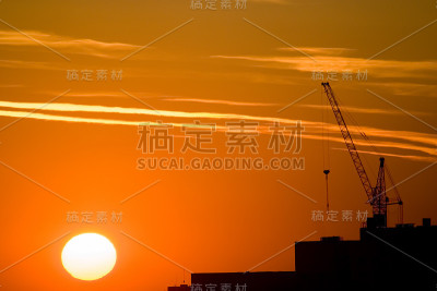 轮廓的起重机