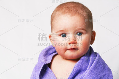 婴儿
