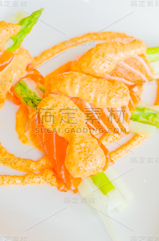 三文鱼卷