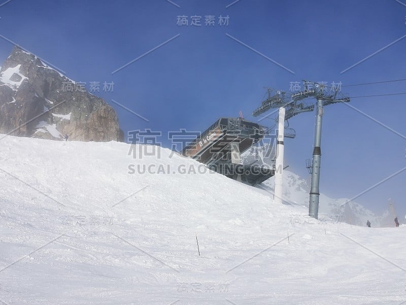 法国夏蒙尼，勃朗山，高山，滑雪，滑雪板，旅游，旅游，度假，美丽的雪冬天