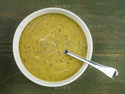 豌豆薄荷汤