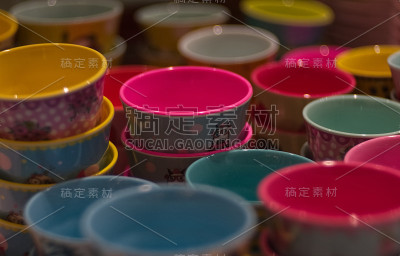 闪亮七彩环座
