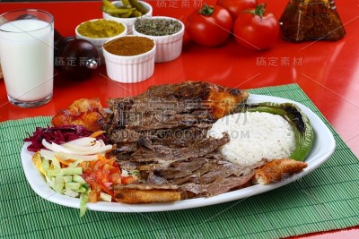 土耳其食物烤肉盘