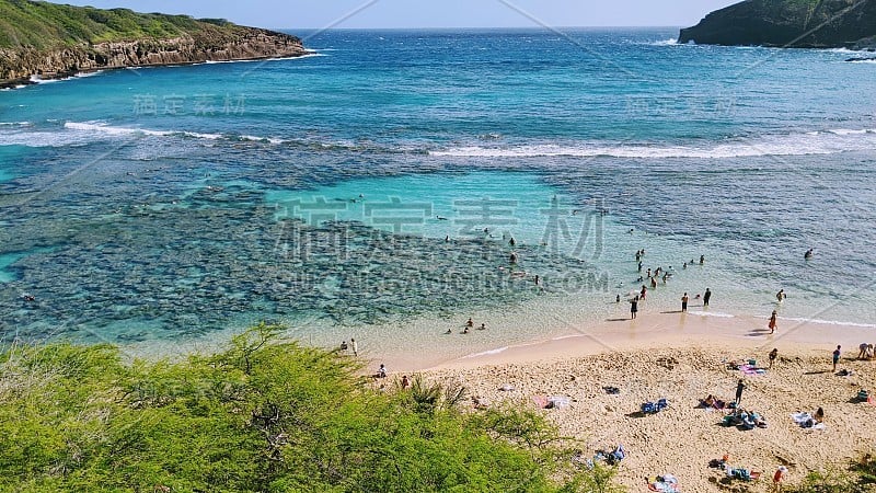 夏威夷瓦胡岛的哈瑙马湾