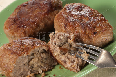 蘑菇炒肉