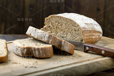 新鲜的面包