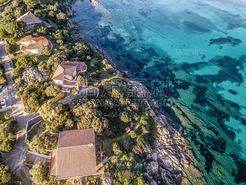 撒丁岛翡翠海岸美丽的别墅海景