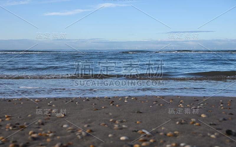 荷兰景观，在荷兰Castricum aan Zee附近的北海沙滩，退潮时