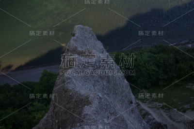 鲁根岛上的白色岩石