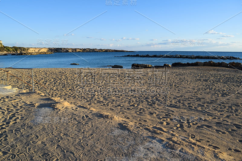 塞浦路斯岛的野生自然。地中海及海岸