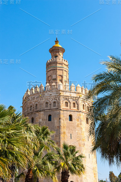 Torre de Oro(金塔)，西班牙塞维利亚的一座十二角形军事瞭望塔