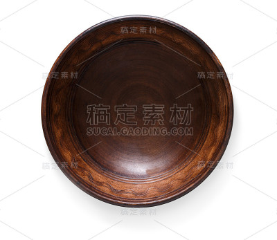 白色背景上孤立的旧木碗