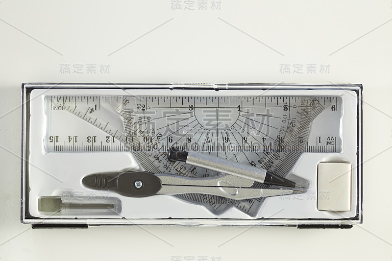 一套数学学校的工具