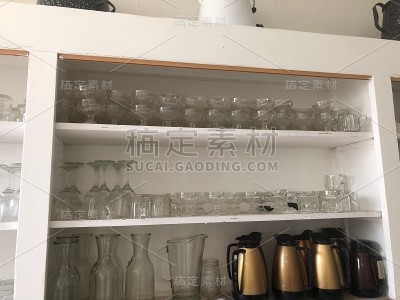 玻璃杯和咖啡杯