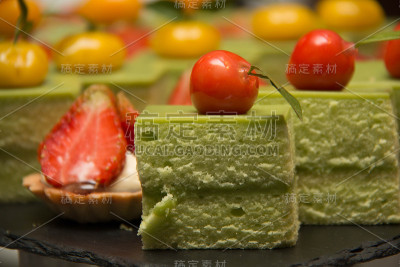 绿茶蛋糕草莓挞