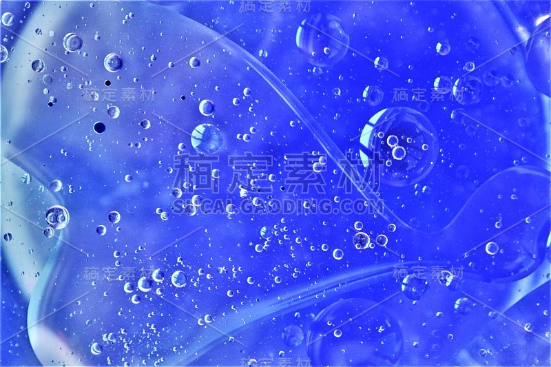 抽象水与油蓝色背景