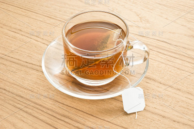 茶杯和茶包