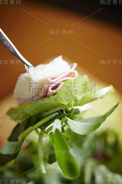 吃沙拉