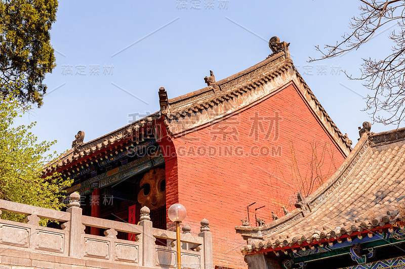 在正宗少林寺(少林寺)的宝塔，一个禅宗佛教寺庙。联合国教科文组织世界遗产