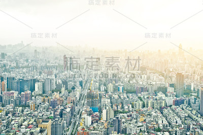 从101俯瞰现代台北城市全景