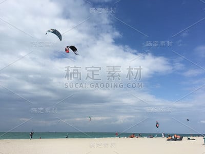 风筝冲浪