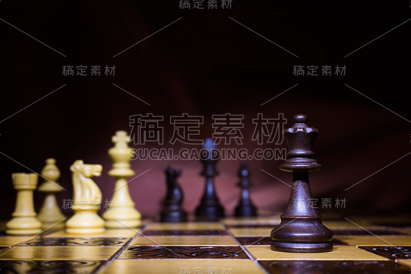 棋盘上的象棋