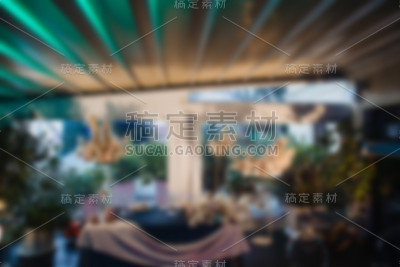 抽象模糊和散焦餐厅内部