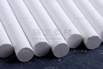 白色的粉笔